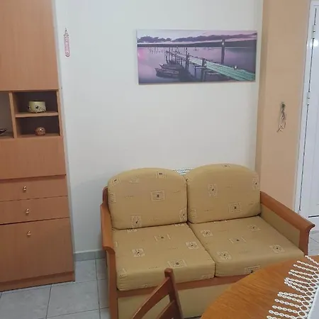 Elle Apartment By Alp Hospitality Services Nea Kallikrateia Buitenkant foto